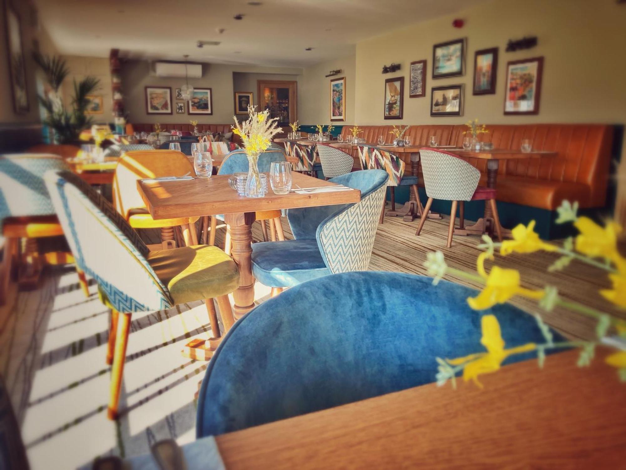 The Britannia Inn & Waves Restaurant St Austell Εξωτερικό φωτογραφία